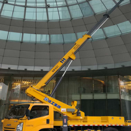 浦东附近高空作业车租赁｜安全设备租赁｜高空安装|工程定制化方案｜亿立达设备租赁